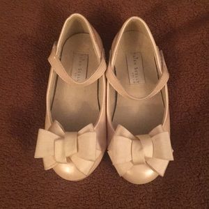 Trish Scully bow Mary Janes size 10